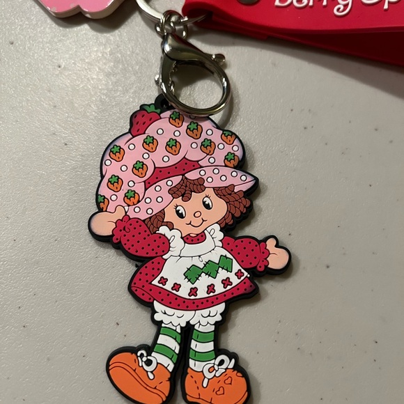 Keychain with Red Strap - Picture 3 of 6
